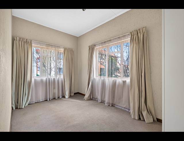 2 BEDROOM APARTMENT FOR SALE IN PAULSHOF